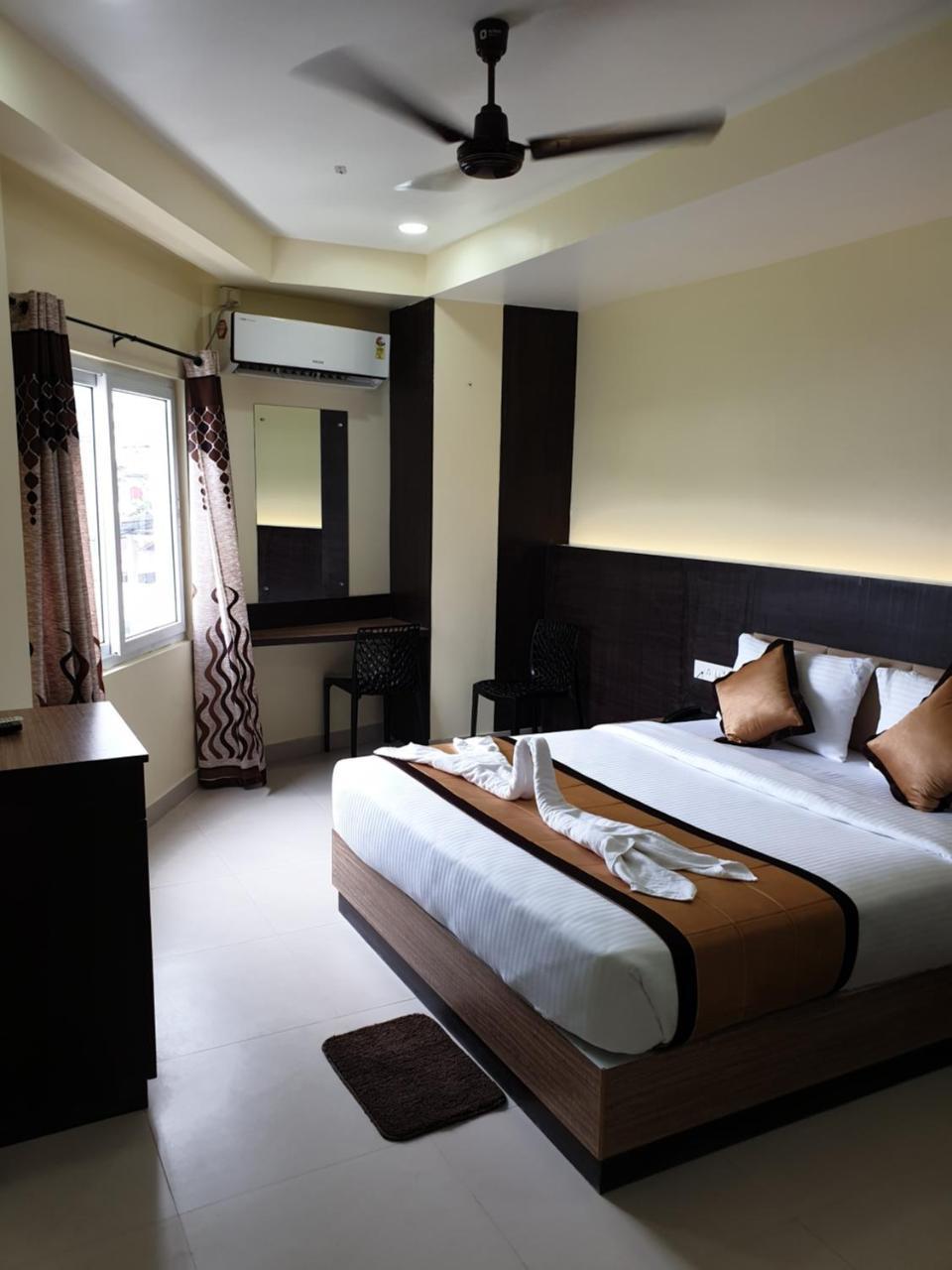 Hotel Landmark Port Blair Exteriér fotografie